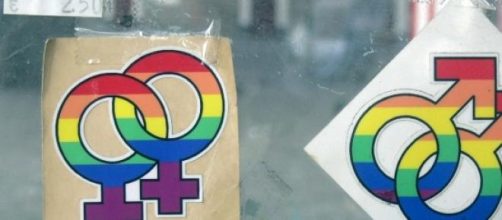 Fake doctors try to 'cure' homosexuality