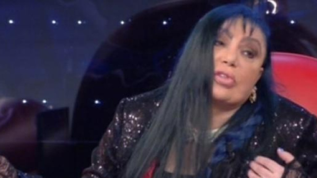  Loredana Bert&egrave; provoca Renato Zero.