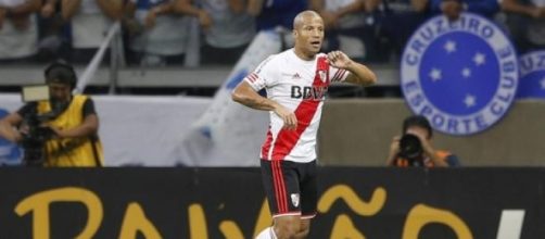 Carlos S&aacute;nchez abri&oacute; la cuenta en la victoria