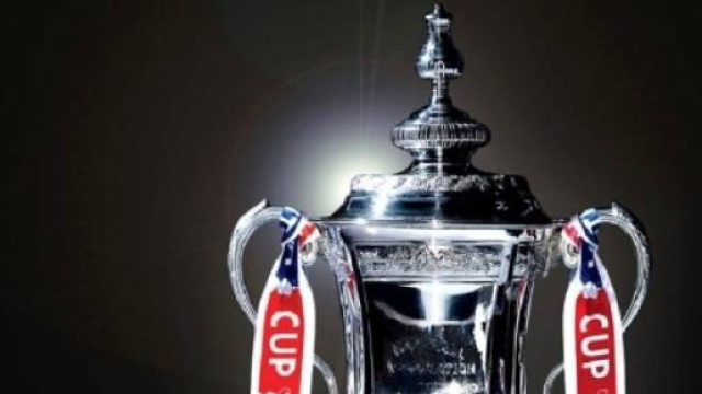 pronostico arsenal-aston villa e auxerre-psg