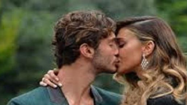Stefano De Martino e Belen, la coppia del momento.