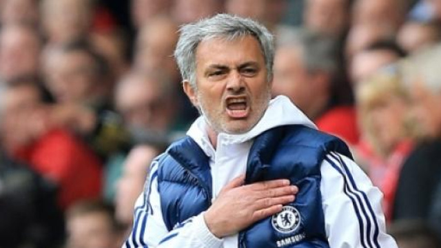 Jos&eacute; Mourinho, allenatore del Chelsea