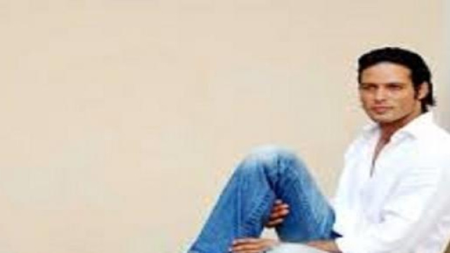 L'attore televisivo Gabriel Garko.