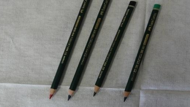 Matite copiative per esprimere il voto