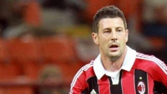 Bonera rinnova fino al 2016