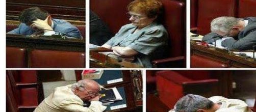 duermen, juegan al candy crush &iquest;trabajar?