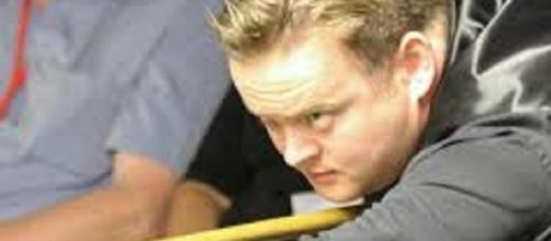 Murphy unable to shake Bingham off at the Crucible