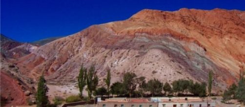 Cerro de los Siete Colores