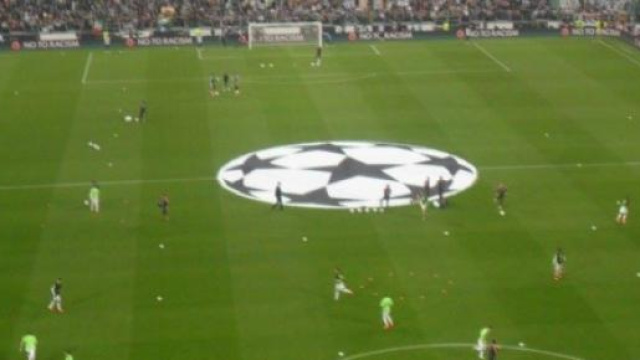 Juventus Stadium vestito a festa