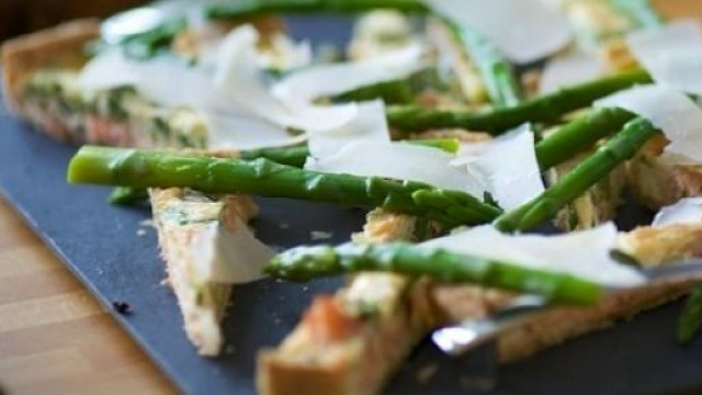Verdure di stagione: come cucinare gli asparagi