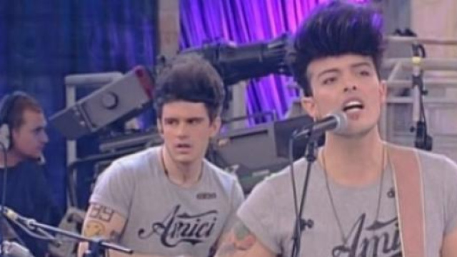 The Kolors primo posto su iTunes