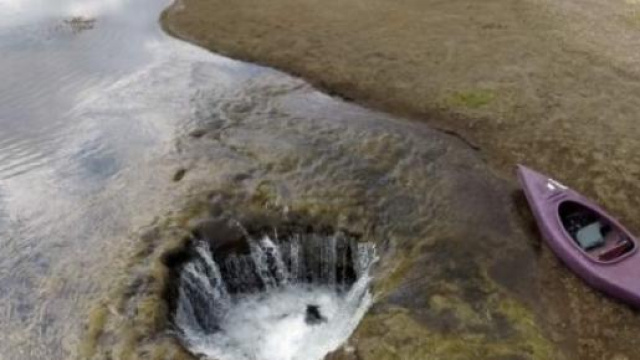 Lost Lake risucchiato da una voragine