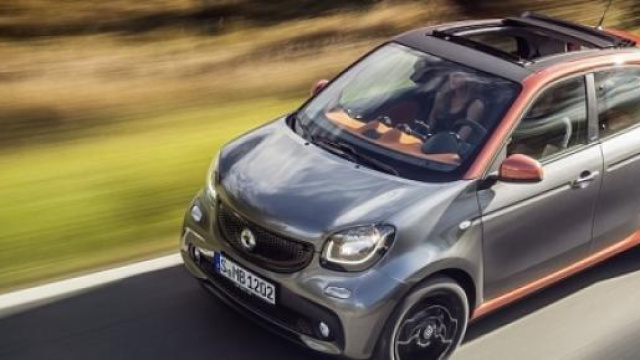 Arriva la nuova Smart a quattro posti, ForFour