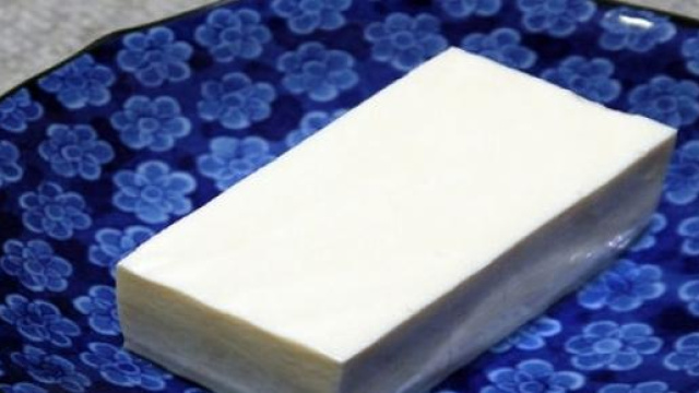 Un classico panetto di Tofu