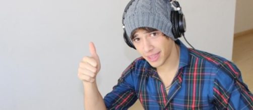 Juli&aacute;n Serrano de Youtuber a actor y cantante 