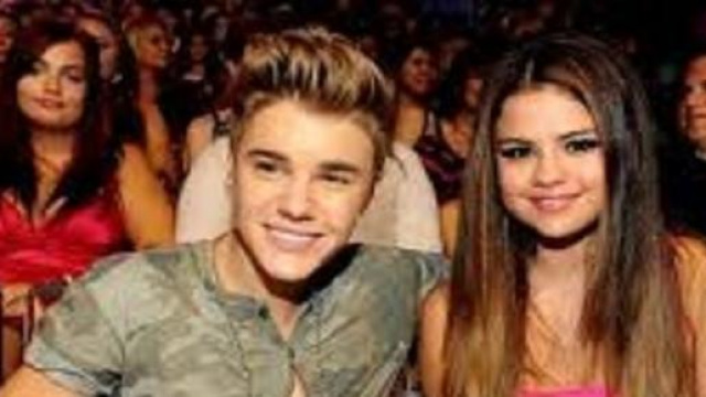 Selena Gomez con l'ex ragazzo Justin Bieber.