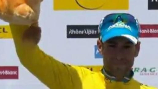 Vincenzo Nibali in giallo