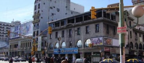 Pueyrred&oacute;n y Rivadavia, a pocas cuadras del lugar