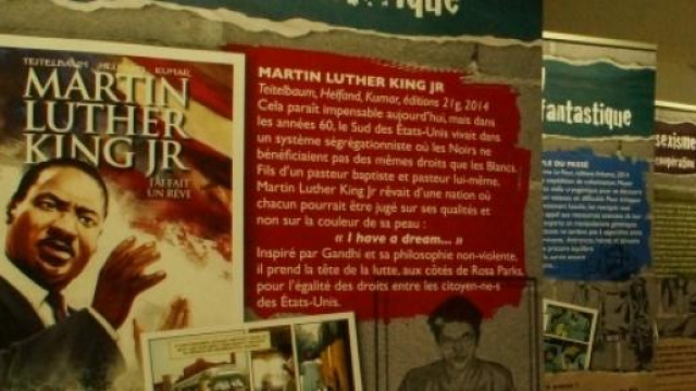 Les panneaux de l'exposition l'&eacute;galit&eacute; en BD