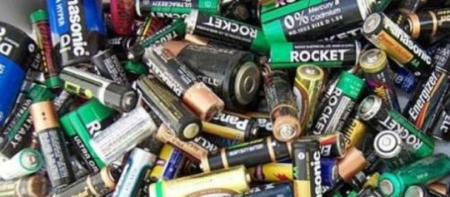 Una pila tarda 50 a&ntilde;os en degradarse, no las tires