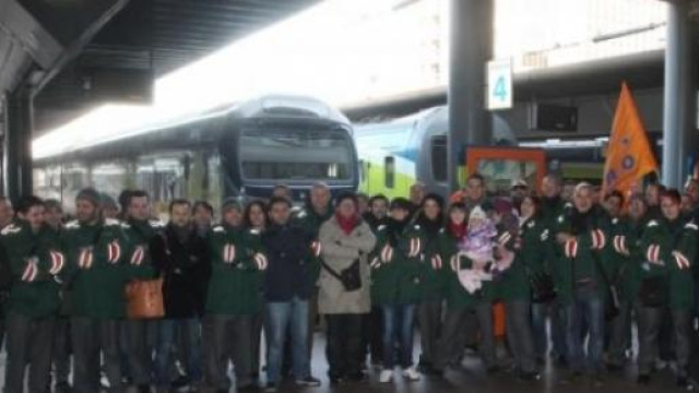 Personale di Trenord in sciopero