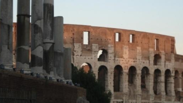 veduta di Roma, zona Colosseo