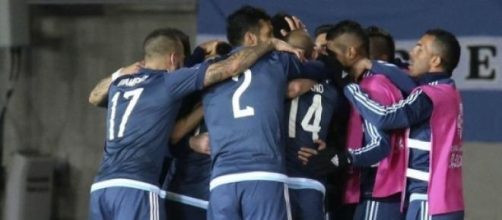 Argentina festeja el gol de la victoria 
