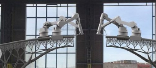 Foto del prototipo de lo que ser&aacute; este puente