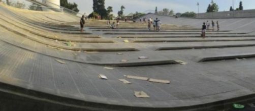 Las barandas tendr&aacute;n una altura de 60 cent&iacute;metros