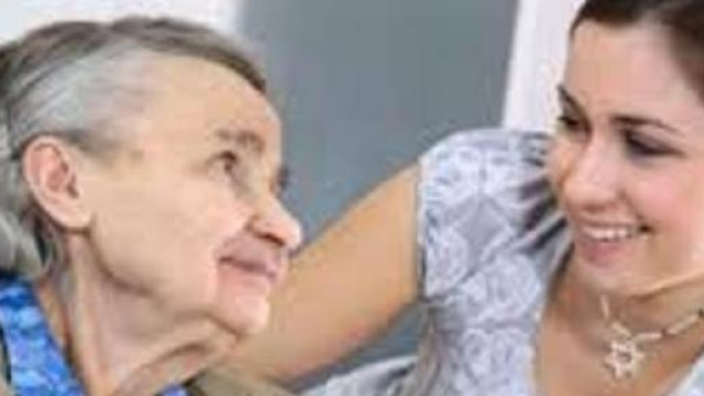Permessi legge 104: se c'&egrave; una badante?