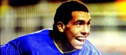 Tevez quiere volver a vestir la azul y oro 