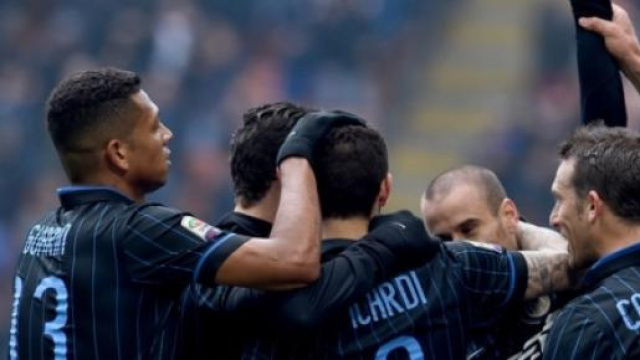 L'Inter continua a costruire il nuovo centrocampo.