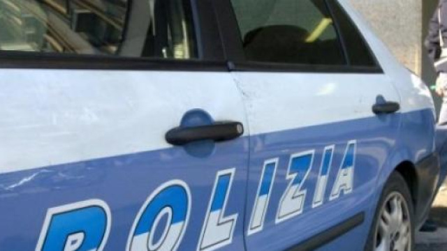 Polizia ostia folle inseguimento 4 arresti