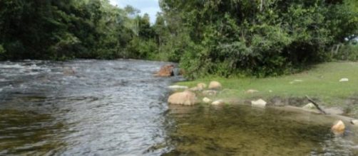 Balne&aacute;rio de Jana&iacute;na em Montalv&acirc;nia, Minas Gerais