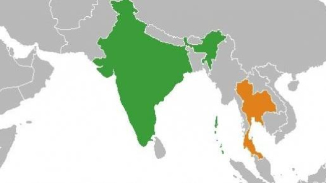 India: il liquore al metanolo fa tanti morti 
