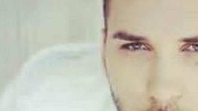 Mattia Briga intervistato per l'album Never Again.