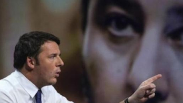Renzi con Salvini sullo sfondo