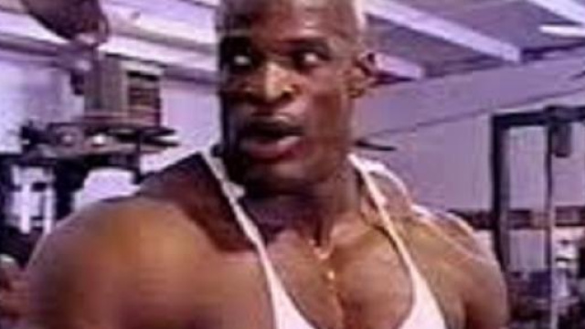 Apr&egrave;s Schwarzy, na&icirc;t Coleman