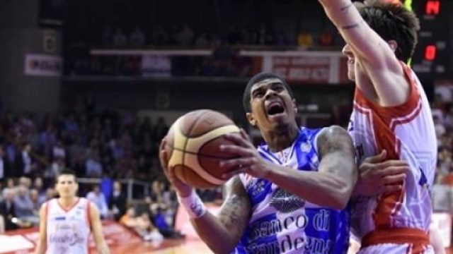 Reggio Emilia contro Dinamo Sassari