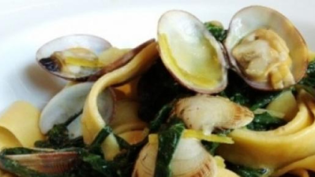 Le pappardelle con le vongole