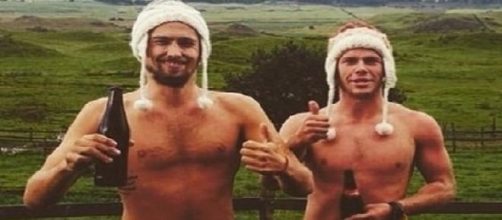 #Mangina: hombres escondiendo el miembro