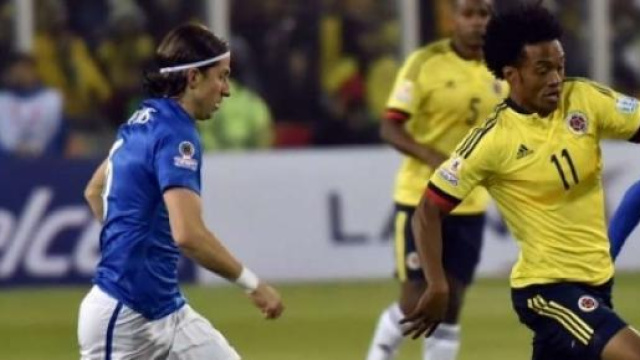 Cuadrado, obiettivo juventino, con la Colombia