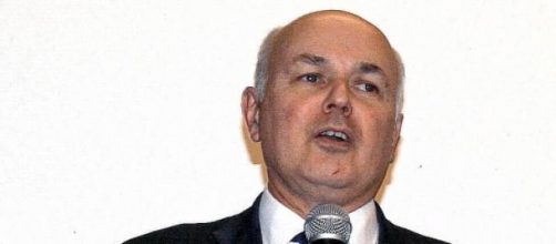 Iain Duncan Smith plans to cut benefits