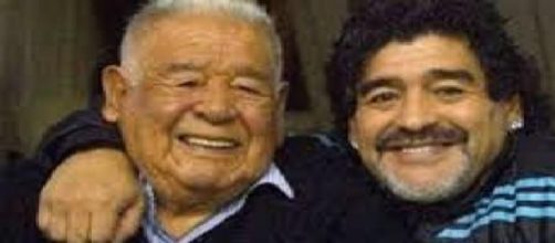 Maradona padre e hijo juntos 
