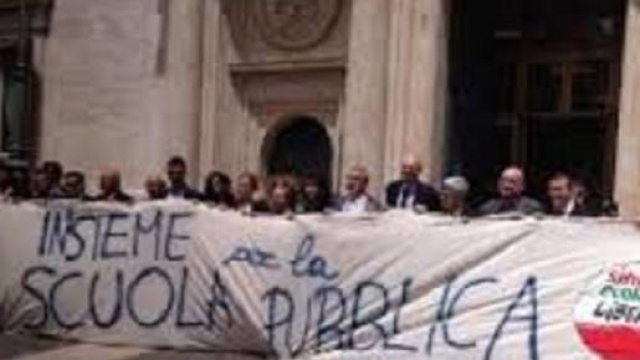 Maxiemendamento approvato con 159 si