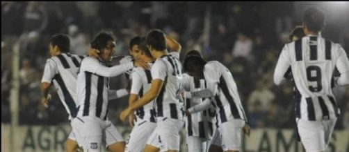 El partido comienza esta tarde a las 15:30 h