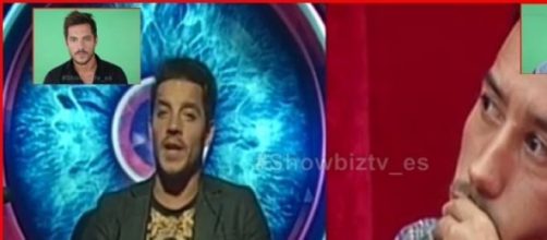 Nicol&aacute;s le pregunta a Francisco en el cuarto rojo