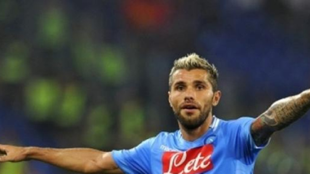 Valon Behrami, centrocampista