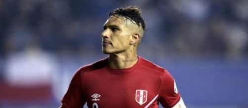 Paolo Guerrero, &iacute;dolo y figura de Per&uacute;