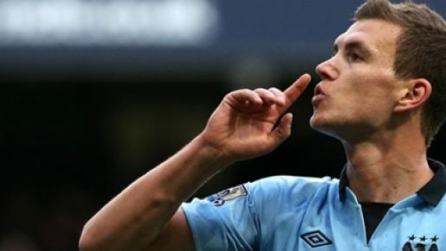 Edin Dzeko, attaccante del City